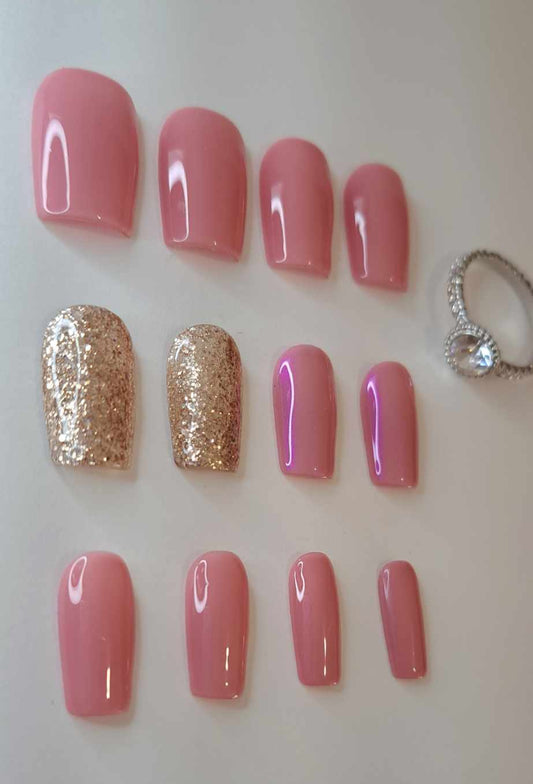 Press-On Nails | Doux Rose | Fait Main en France