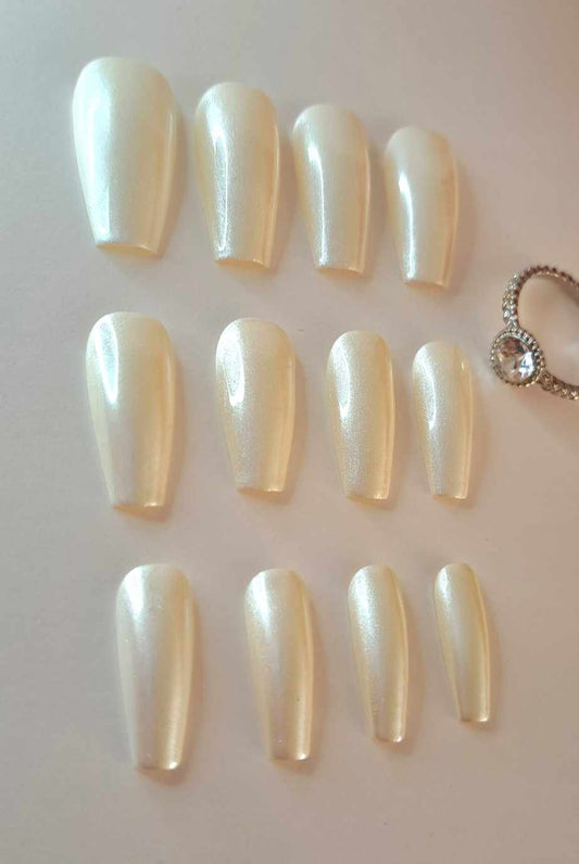 Press-On Nails | Nuage | Fait Main en France