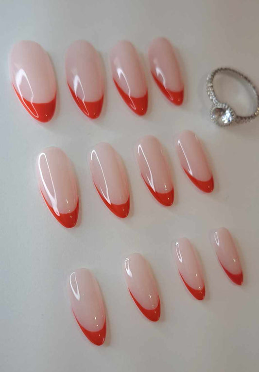 Press-On Nails | French Rouge | Fait Main en France