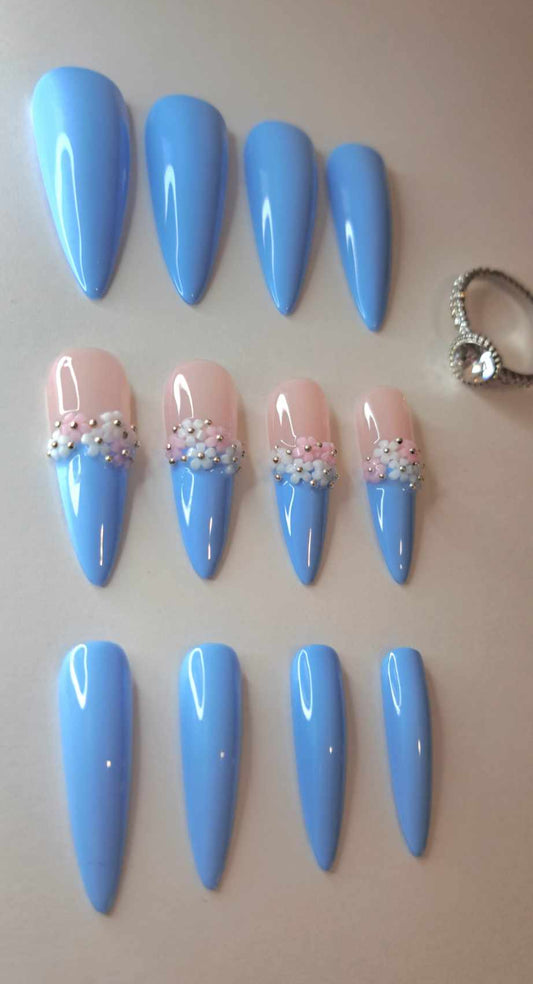 Press-On Nails | Baby Blue | Fait Main en France