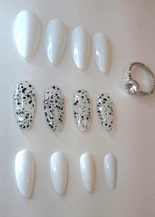 Press-On Nails | Dalmatien | Fait Main en France