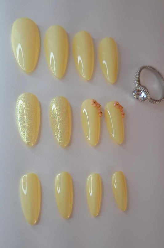 Press-On Nails | Petit Poussin | Fait Main en France