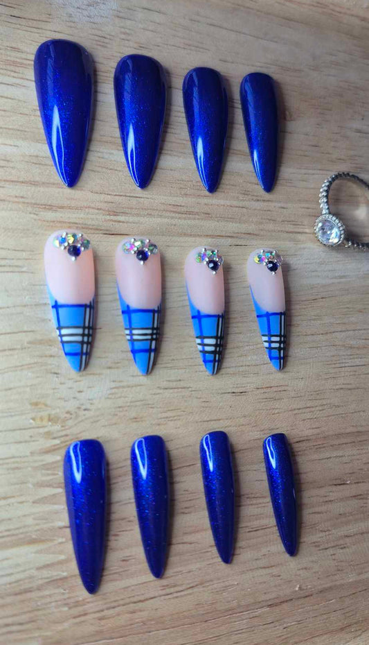 Press-On Nails | Burberry | Fait Main en France