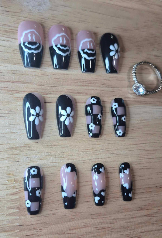 Press-On Nails | Black and White | Fait Main en France