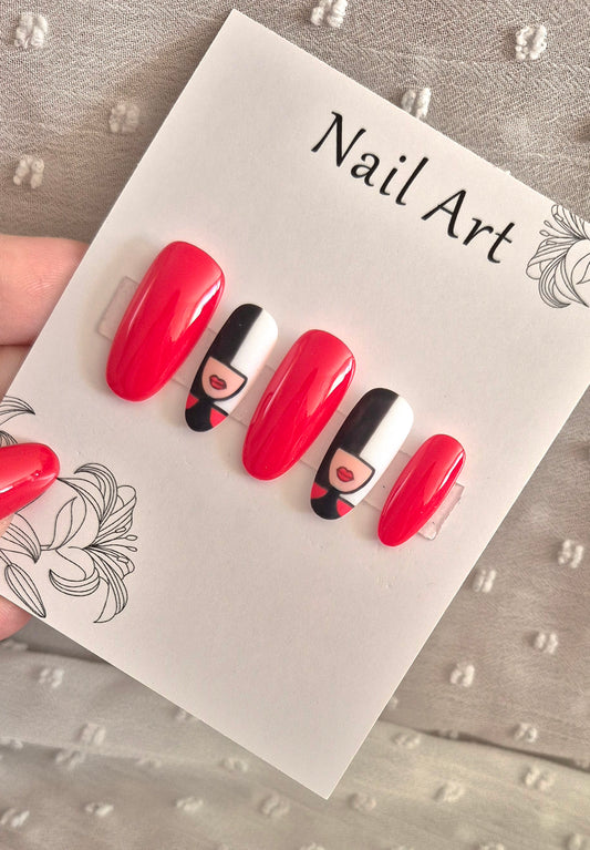 Press-On Nails | The Queen | Fait Main en France