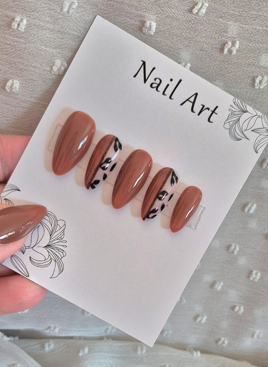 Press-On Nails | Noisette | Fait Main en France