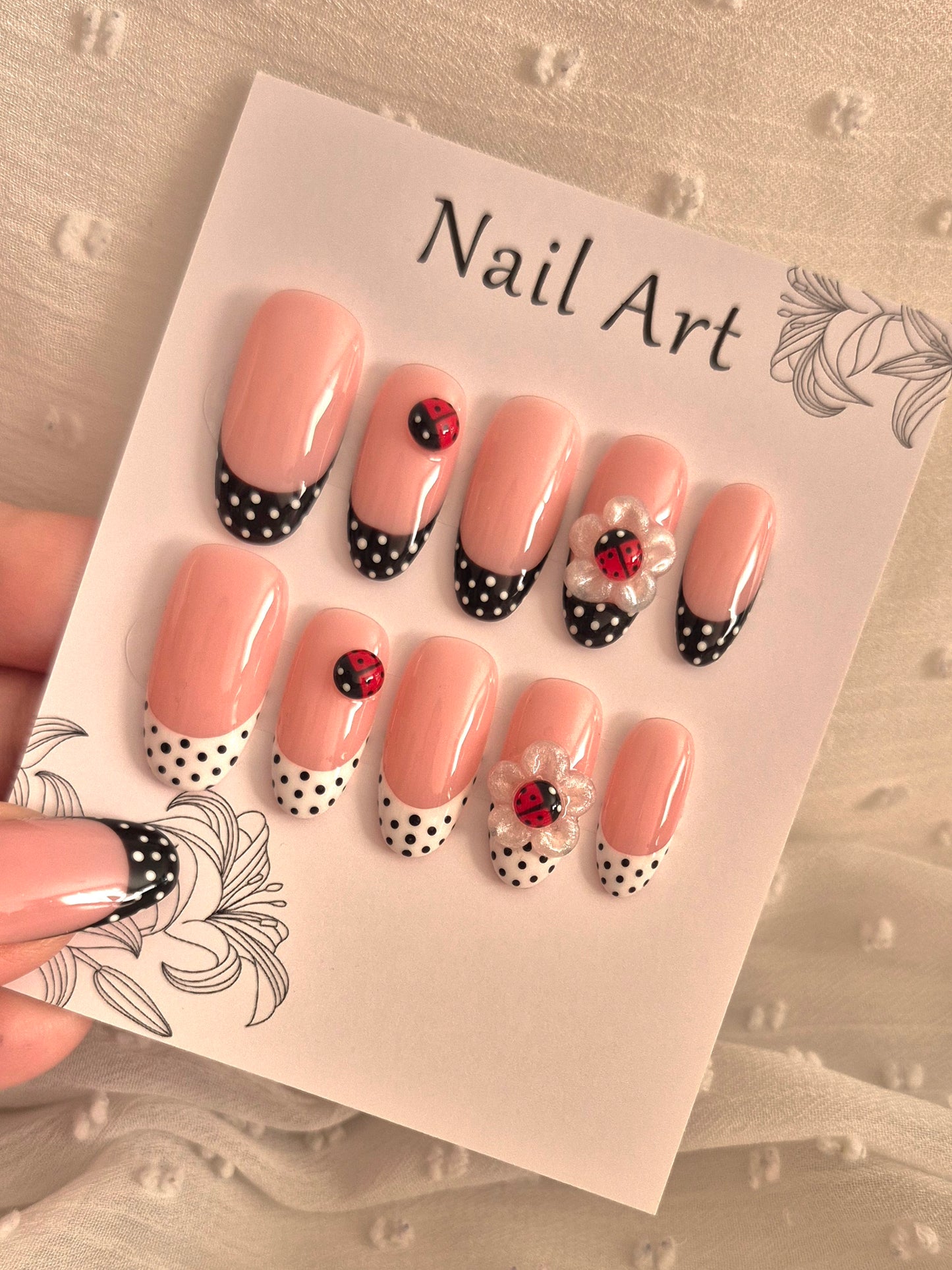 Press-On Nails | Lady Spring | Fait Main en France