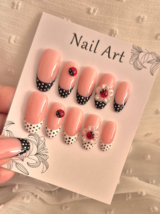 Press-On Nails | Lady Spring | Fait Main en France