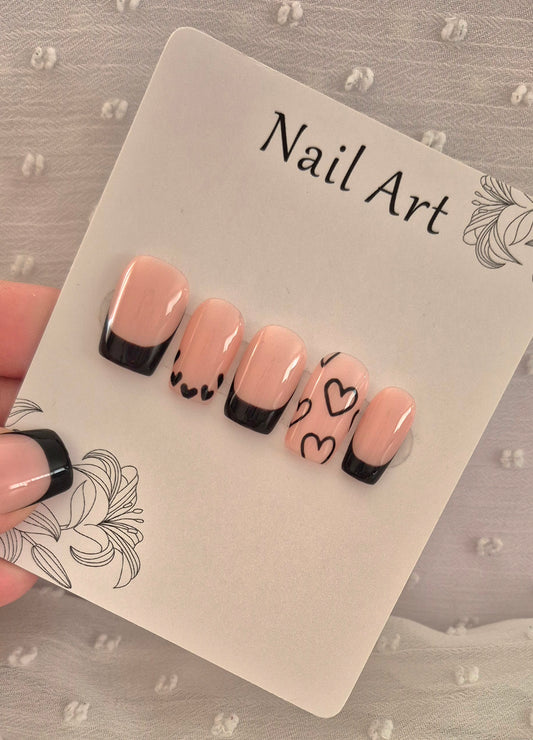 Press-On Nails | French Black Love | Fait Main en France